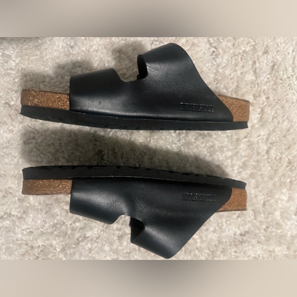 Birkenstock Arizona Slide Sandal - Black Leather/ Size 38 or US 7.5 - Picture 3 of 6